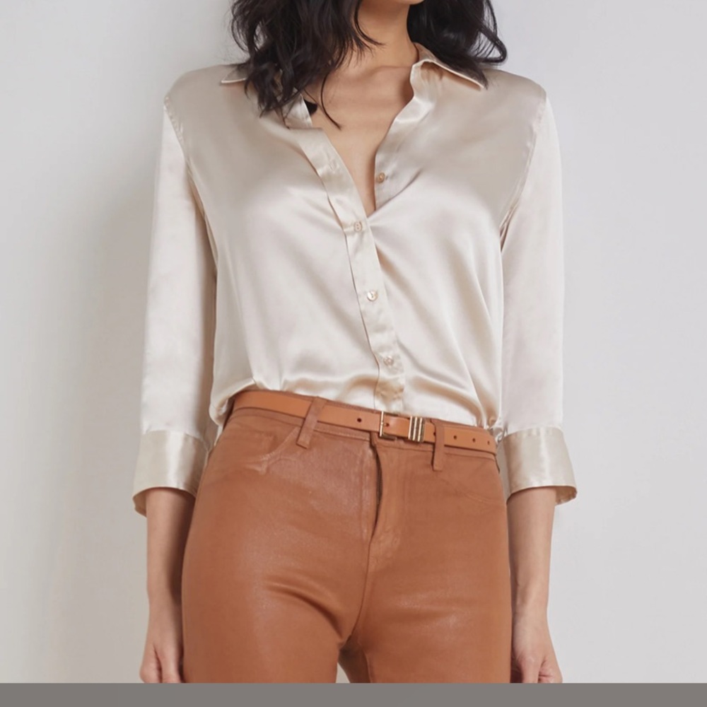 L’ agence 100% Pure Silk button up blouse NWT - Picture 2 of 6